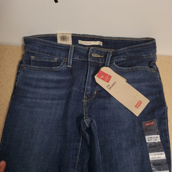 Pants - Picture 2 of 3